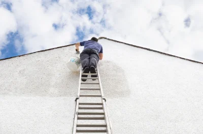 Peinture extérieure à Collongues — façades et ravalement
